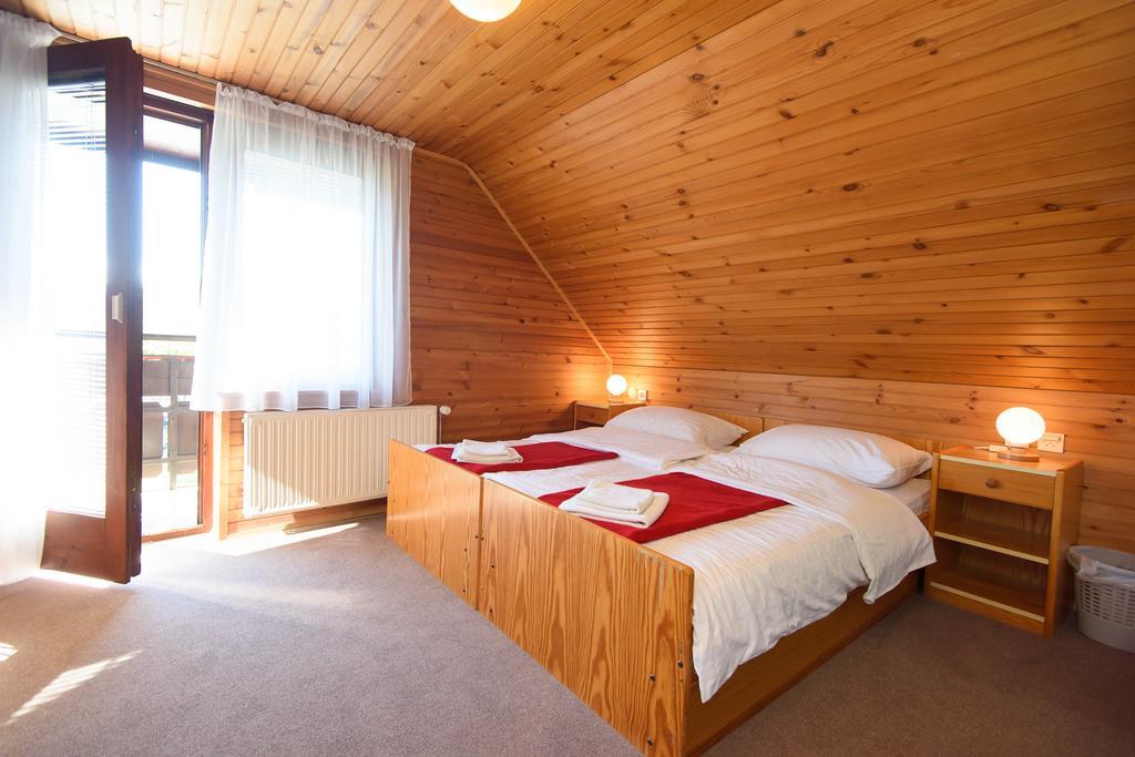Penzion Vila Bistrica Bohinjska Bistrica Exterior photo
